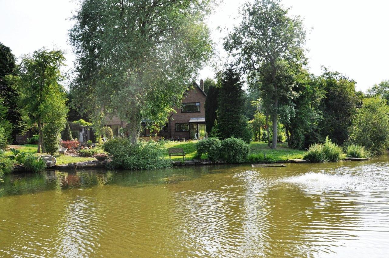 The Willows Bed & Breakfast Йорк Экстерьер фото