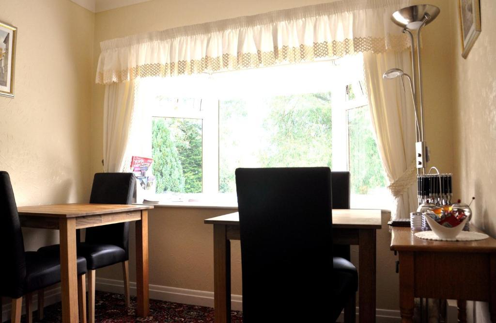 The Willows Bed & Breakfast Йорк Экстерьер фото